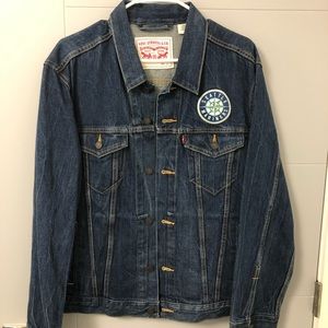 Levi’s Denim Trucker Jacket x MLB Seattle Mariners